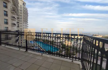 شقة - 2 غرف نوم - 3 حمامات للايجار في حدائق فلورستا - حدائق فلورستا - جزيرة اللؤلؤة - الدوحة