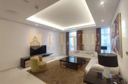 Apartment - 2 Bedrooms - 3 Bathrooms for rent in Floresta Gardens - Floresta Gardens - The Pearl Island - Doha