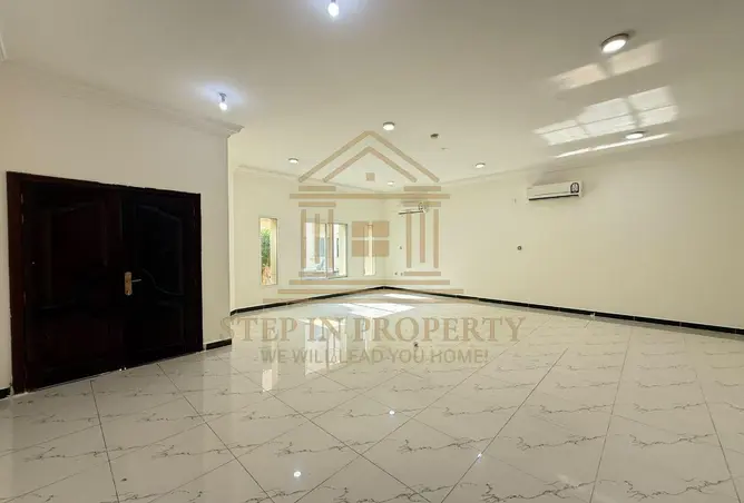 64036021 - Property Image 3
