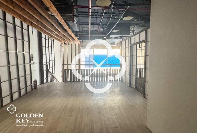 54493239 - صورة العقار 3