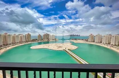 شقة - غرفة نوم - 2 حمامات للايجار في فيفا غرب - فيفا بحرية - جزيرة اللؤلؤة - الدوحة