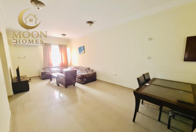 2P5dT5ka8X3 - Property Image 2