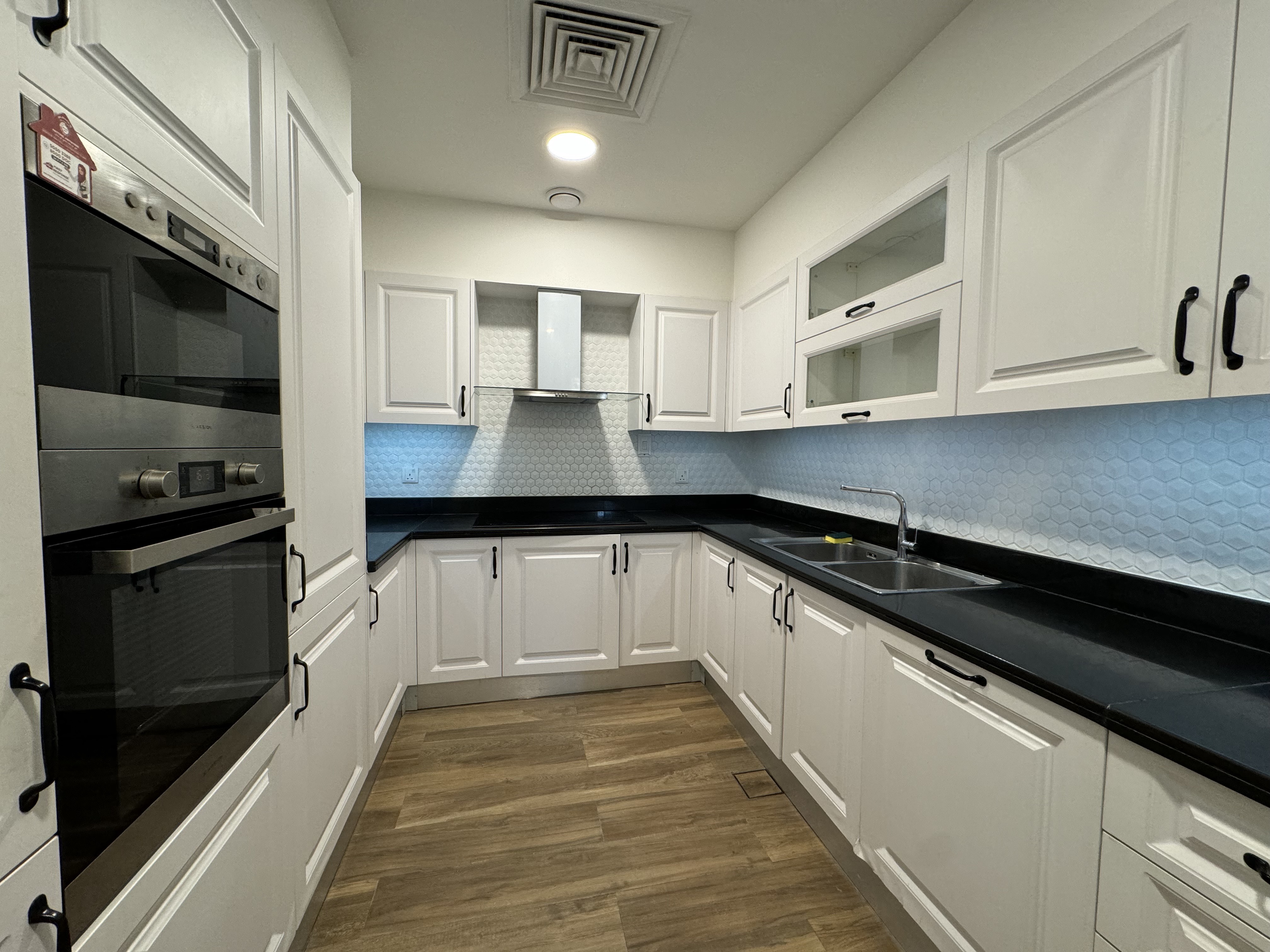 Amazing 3 Bedrooms Furnished - Lusail  - apartment in Les Maisons Blanches