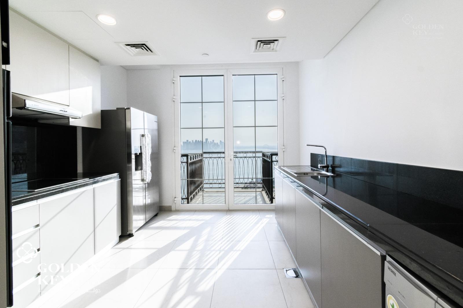 Luxury Tower | 3BR+Maid w/ Balcony |Bills Included