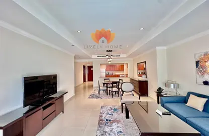 Apartment - 1 Bedroom - 2 Bathrooms for rent in East Porto Drive - Porto Arabia - The Pearl Island - Doha