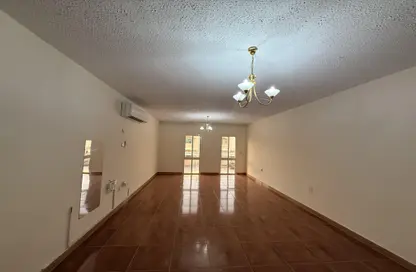 Apartment - 2 Bedrooms - 1 Bathroom for rent in Old Airport Road - Old Airport Road - Doha