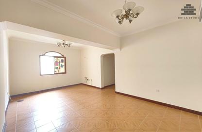 Apartment - 2 Bedrooms - 2 Bathrooms for rent in EB12 - Fereej Bin Mahmoud North - Fereej Bin Mahmoud - Doha