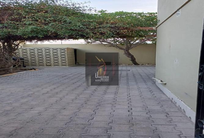 57031813 - صورة العقار 3
