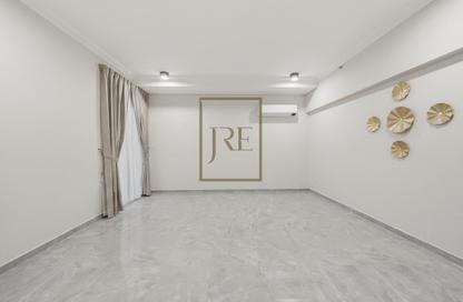 Apartment - 2 - 3 for rent in Musheireb Apartments - Musheireb - Doha