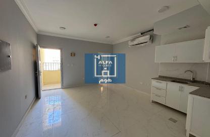 Apartment - 1 Bedroom - 1 Bathroom for rent in Bin Omran 35 - Fereej Bin Omran - Doha Apartment - 1 Bedroom - 1 Bathroom for rent in Bin Omran 35 - Fereej Bin Omran - Doha