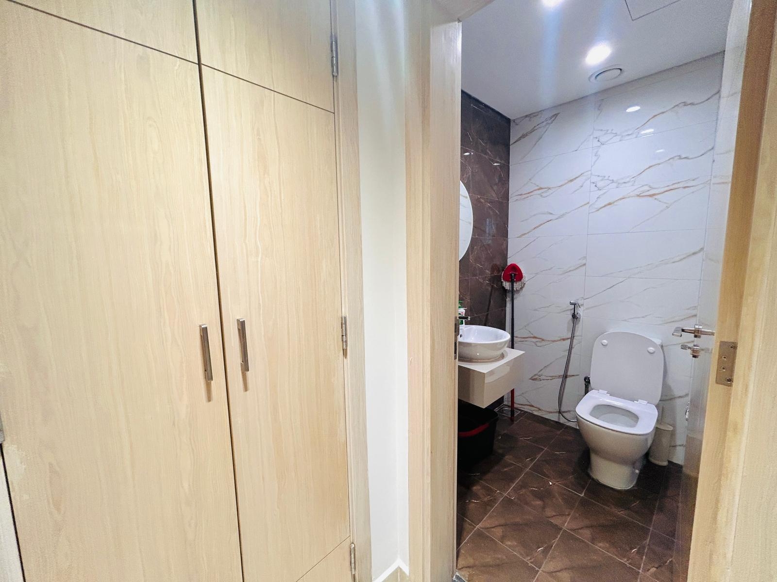 Luxury 1 Bedroom Furnished Apt for Sale in Lusail thumbnail 11