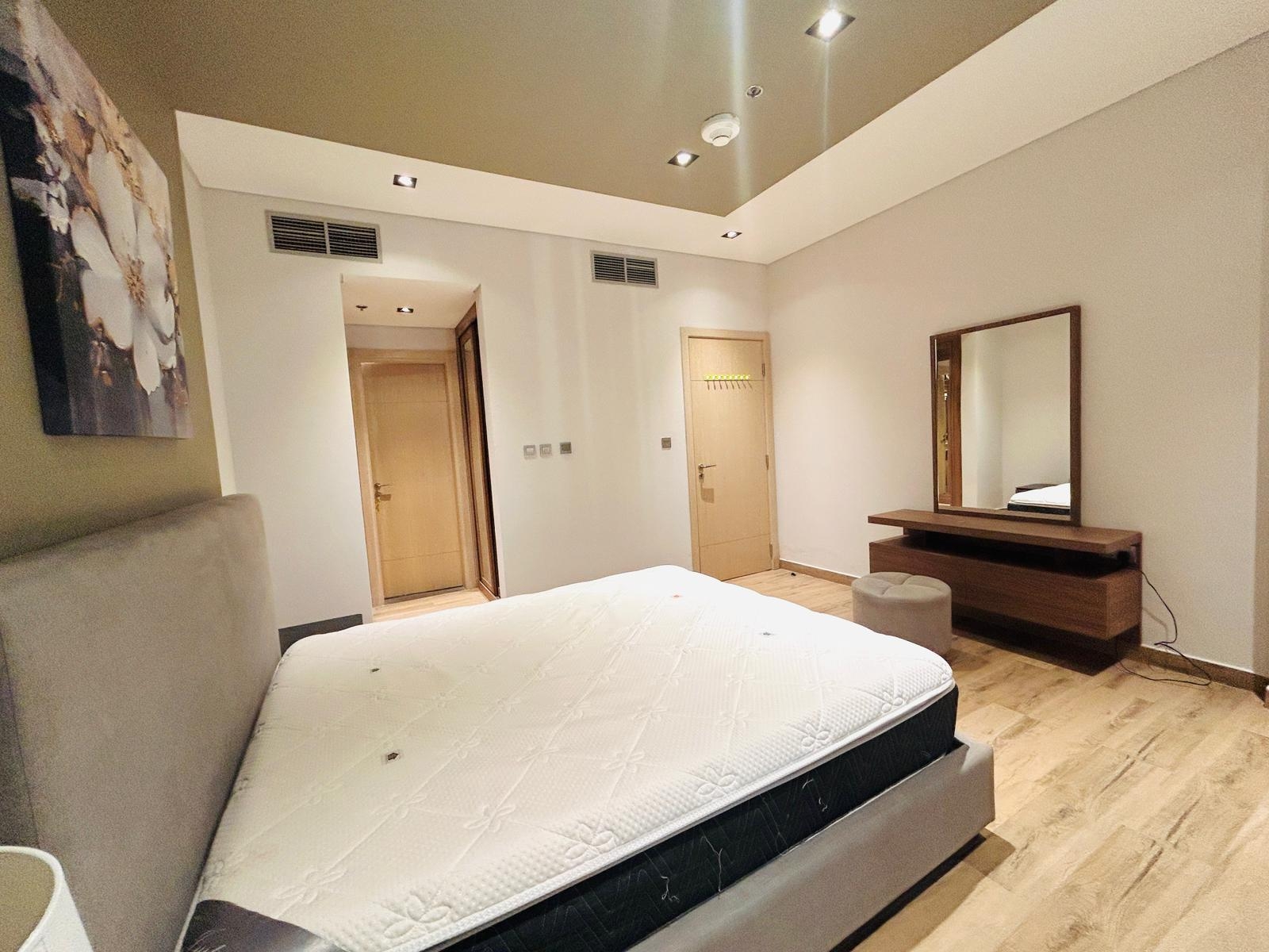 Luxury 1 Bedroom Furnished Apt for Sale in Lusail thumbnail 8