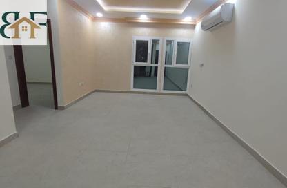 Apartment - 2 - 2 for rent in Umm Ghuwalina - Umm Ghuwailina - Doha