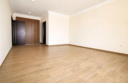 Villa - 6 Bedrooms - 5 Bathrooms for rent in Ain Khaled Villas - Ain Khaled - Doha