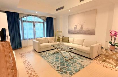 Apartment - 1 Bedroom - 2 Bathrooms for rent in East Porto Drive - Porto Arabia - The Pearl Island - Doha