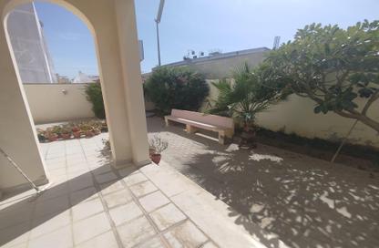 Villa - 3 Bedrooms - 4 Bathrooms for rent in New Salata - Salata - Doha