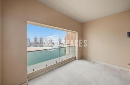 Apartment - 3 Bedrooms - 4 Bathrooms for rent in Al Mutahidah Tower - Viva Bahriyah - The Pearl Island - Doha