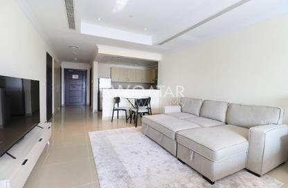 Apartment - Studio - 1 Bathroom for rent in Porto Arabia - The Pearl Island - Doha