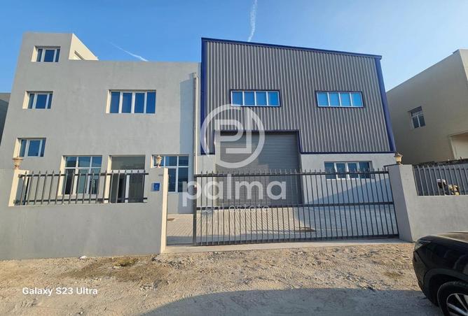 52913404 - Property Main Image