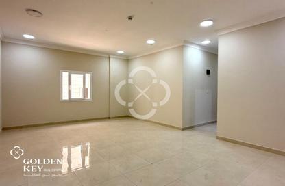 Apartment - 1 - 2 for rent in Al Nasr Street - Al Nasr - Doha