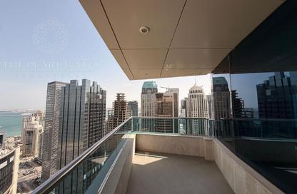 Apartment - 3 Bedrooms - 4 Bathrooms for rent in West Bay Tower - West Bay - West Bay - Doha