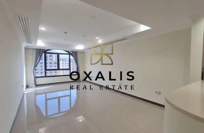 Apartment - 2 Bedrooms - 3 Bathrooms for rent in West Porto Drive - Porto Arabia - The Pearl Island - Doha