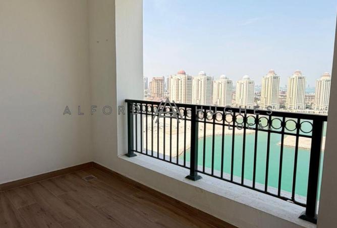 53522796 - Property Image 2