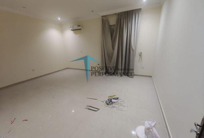 55429841 - Property Image 3