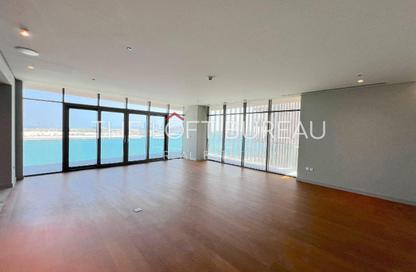 Apartment - 3 Bedrooms - 5 Bathrooms for sale in Seef Lusail Tower 1 - Seef Lusail - Lusail City - Lusail