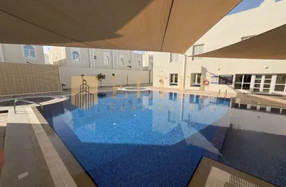 مجمع سكني - 6 غرف نوم - 6 حمامات للايجار في شارع الوعب - الوعب - الدوحة