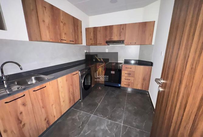 1005269 - Property Image 3