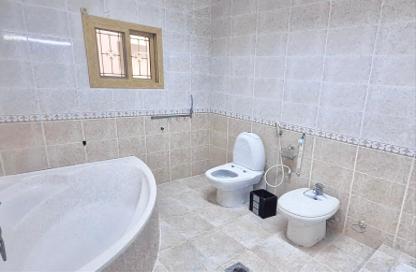 Villa - 6 Bedrooms - 5 Bathrooms for rent in Old Airport Road - Old Airport Road - Doha Villa - 6 Bedrooms - 5 Bathrooms for rent in Old Airport Road - Old Airport Road - Doha