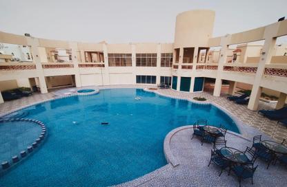 مجمع سكني - 3 غرف نوم - 3 حمامات للايجار في شارع الوعب - الوعب - الدوحة