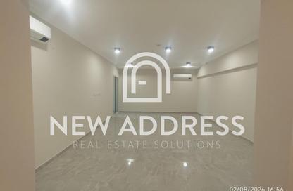 Apartment - 2 Bedrooms - 3 Bathrooms for rent in Musheireb - Doha