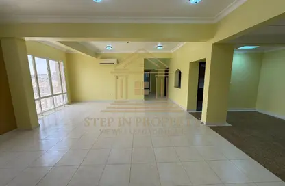 Apartment - 2 Bedrooms - 2 Bathrooms for rent in Somerset Al Mansoura - Al Mansoura - Doha
