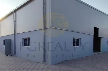 Warehouse - Studio - 2 Bathrooms for rent in East Industrial Street - Birkat Al Awamer - Al Wakra
