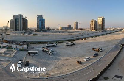 Apartment - 2 Bedrooms - 4 Bathrooms for sale in Bliss Tower - Seef Lusail - Lusail City - Lusail
