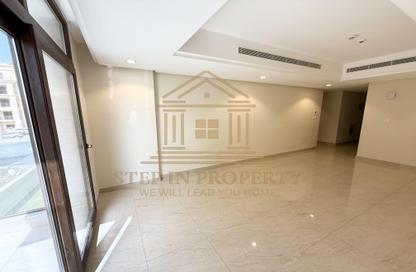 Apartment - 3 Bedrooms - 3 Bathrooms for rent in Piazza 1 - La Piazza - Fox Hills - Lusail