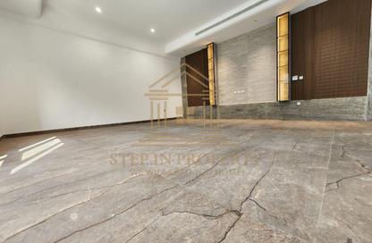 Compound - 7 Bedrooms - 7+ Bathrooms for rent in Al Kheesa - Al Kheesa - Umm Salal Mohammed
