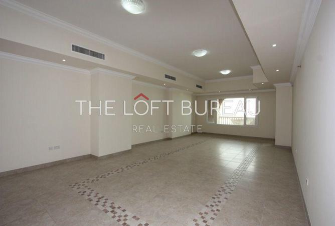 1028696 - Property Image 2