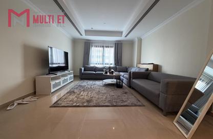 Apartment - 1 - 2 for rent in East Porto Drive - Porto Arabia - The Pearl Island - Doha Apartment - 1 - 2 for rent in East Porto Drive - Porto Arabia - The Pearl Island - Doha