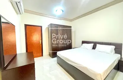 Apartment - 2 Bedrooms - 2 Bathrooms for rent in Al Mansoura - Al Mansoura - Doha