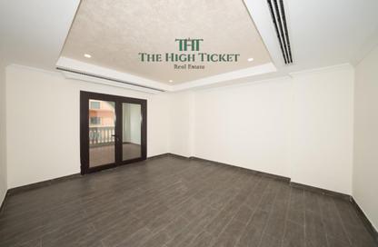 Apartment - 1 - 1 for rent in Porto Arabia - The Pearl Island - Doha