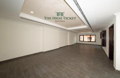 Apartment - 1 - 1 for rent in Porto Arabia - The Pearl Island - Doha