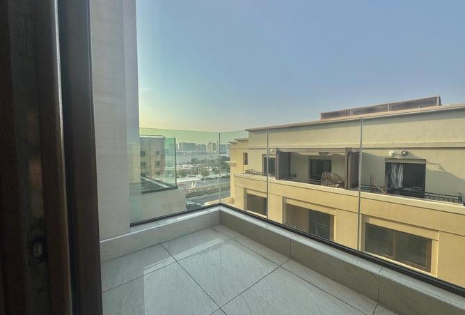 1007892 - Property Image 2