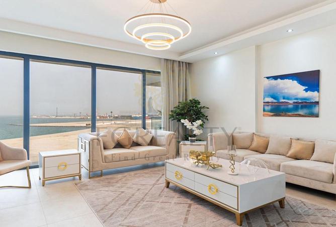 985321 - Property Image 2