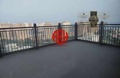 Apartment - 3 Bedrooms - 5 Bathrooms for rent in Abraj Bay - Abraj Quartiers - The Pearl Island - Doha
