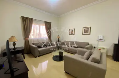 Apartment - 2 Bedrooms - 2 Bathrooms for rent in Al Sadd Road - Al Sadd - Doha Apartment - 2 Bedrooms - 2 Bathrooms for rent in Al Sadd Road - Al Sadd - Doha