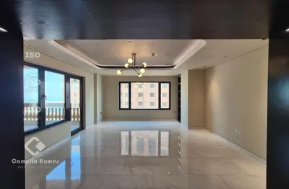 Apartment - 3 Bedrooms - 5 Bathrooms for rent in East Porto Drive - Porto Arabia - The Pearl Island - Doha Apartment - 3 Bedrooms - 5 Bathrooms for rent in East Porto Drive - Porto Arabia - The Pearl Island - Doha