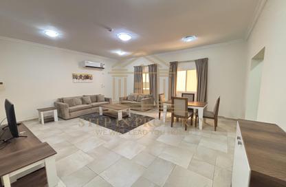 Apartment - 2 Bedrooms - 2 Bathrooms for rent in Al Nasr Street - Al Nasr - Doha